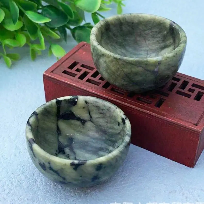Sunlit Jade Bowls – Handcrafted Crystal Tableware for Spiritual & Reiki Rituals